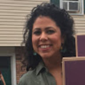 Meet your Posher, Evette